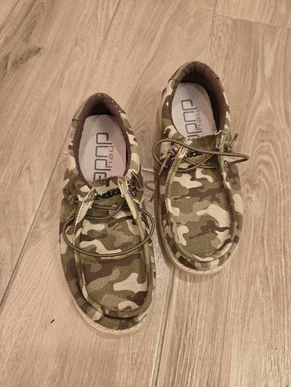 Youth Hey Dude Wally Camo Slip-ons, 1Y - Picture 10 of 10